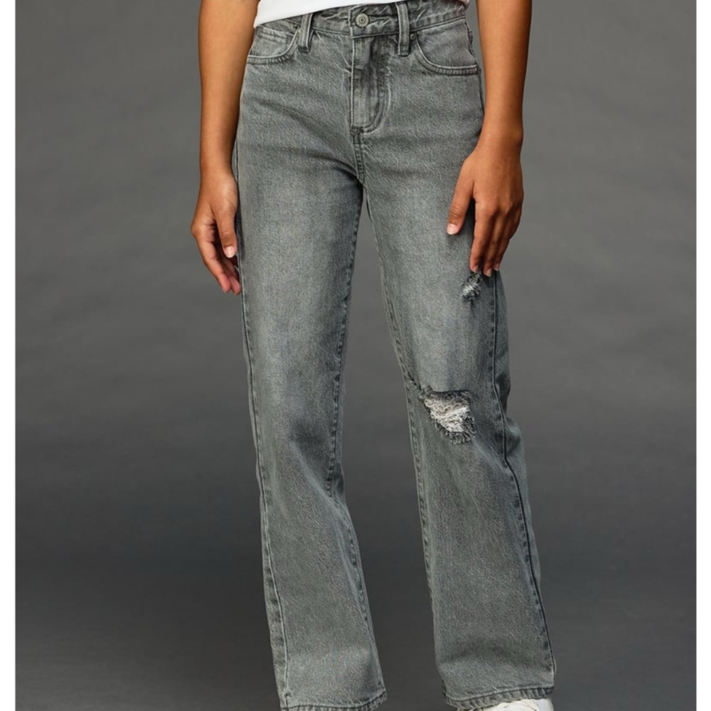 Girls Gray Distressed Jeans